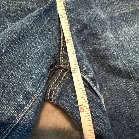 Maurices M Jeans Medium Wash Denim Shorts Size 9/10 7" Inseam Midi Stretch - Picture 6 of 8